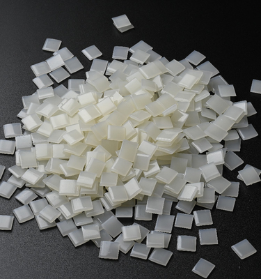 kopen EVA Medical Hot Melt Adhesive-van de de Kledingsnaad van het Beschermingskostuum Verzegelende de Bandlijm online manufacture